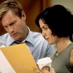 Aaron Eckhart, Carrie-Anne Moss