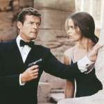 Barbara Bach, Roger Moore