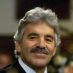 Dennis Farina