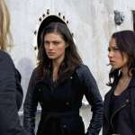 Jessica Parker Kennedy, Phoebe Tonkin, Natasha Henstridge