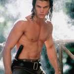 Casper Van Dien