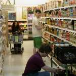 Joey King, Calum Worthy, Gwydion Lashlee-Walton