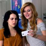 Bella Thorne, Mae Whitman