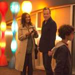 Meera Simhan, David Mazouz, Kiefer Sutherland