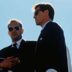 Bruce Greenwood, Kevin Costner