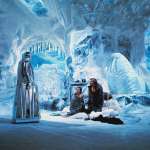 Roscoe Lee Browne, Jenny Agutter, Michael York