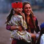 Bella Riza, Kate Winslet, Carrie Mullan