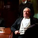 Ken Stott, Finn Cole