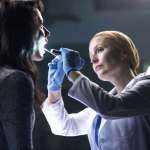 Gillian Anderson, Annet Mahendru