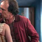 Daniel Gim&eacute;nez Cacho, Lola Due&ntilde;as