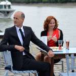 Zolt&aacute;n Seress, Eszter &Oacute;nodi