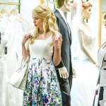 Lauren Holly, Laura Mennell